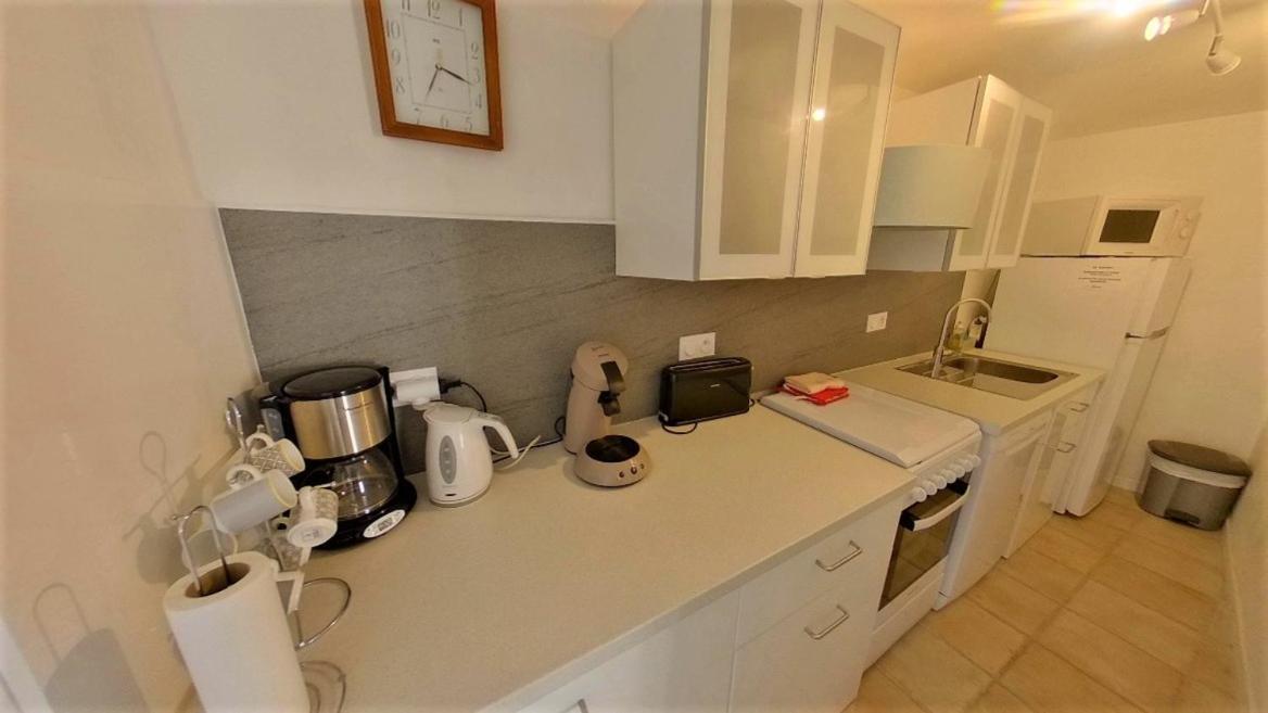 La Terrasse Ensoleillee Arles Camargue Apartment Exterior foto