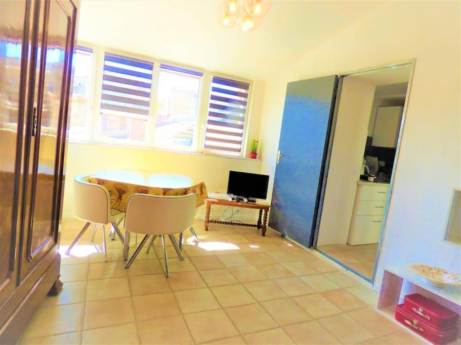 La Terrasse Ensoleillee Arles Camargue Apartment Exterior foto