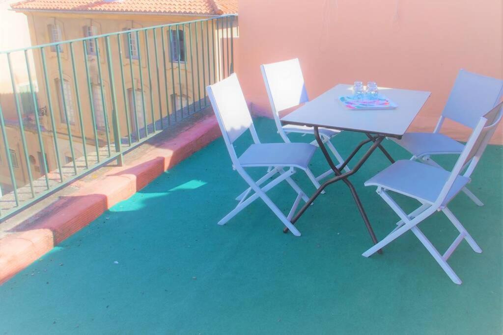 La Terrasse Ensoleillee Arles Camargue Apartment Exterior foto